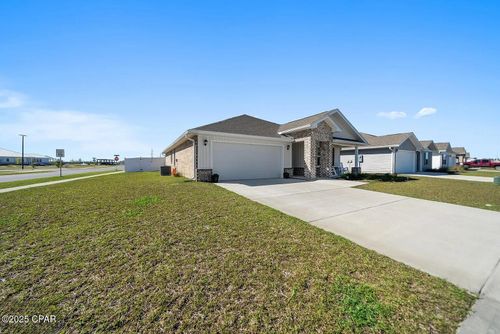 6472 Slabinski Ln, Panama City, FL, 32404-8966 | Card Image