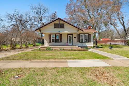 724 S Texas St, De Leon, TX, 76444-2733 | Card Image