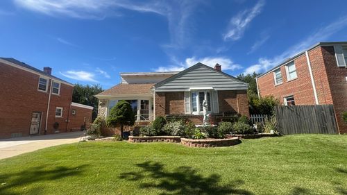 1934 Norfolk Ave, Westchester, IL, 60154-4434 | Card Image