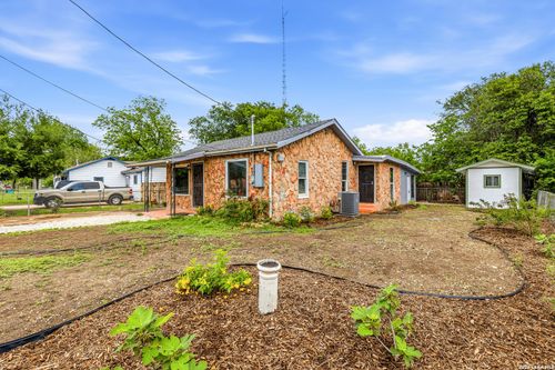 628 Fleming St, San Antonio, TX, 78211-2926 | Card Image