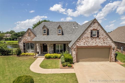 13804 E 90th St N, Owasso, OK, 74055-2586 | Card Image