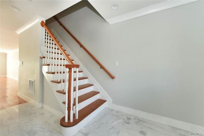 10 Dunes Ln, Home with 4 bedrooms, 4 bathrooms and null parking in Port Washington NY | Image 7