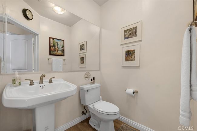 13 - 14535 Margate St, Townhouse with 3 bedrooms, 3 bathrooms and 2 parking in Sherman Oaks CA | Image 12