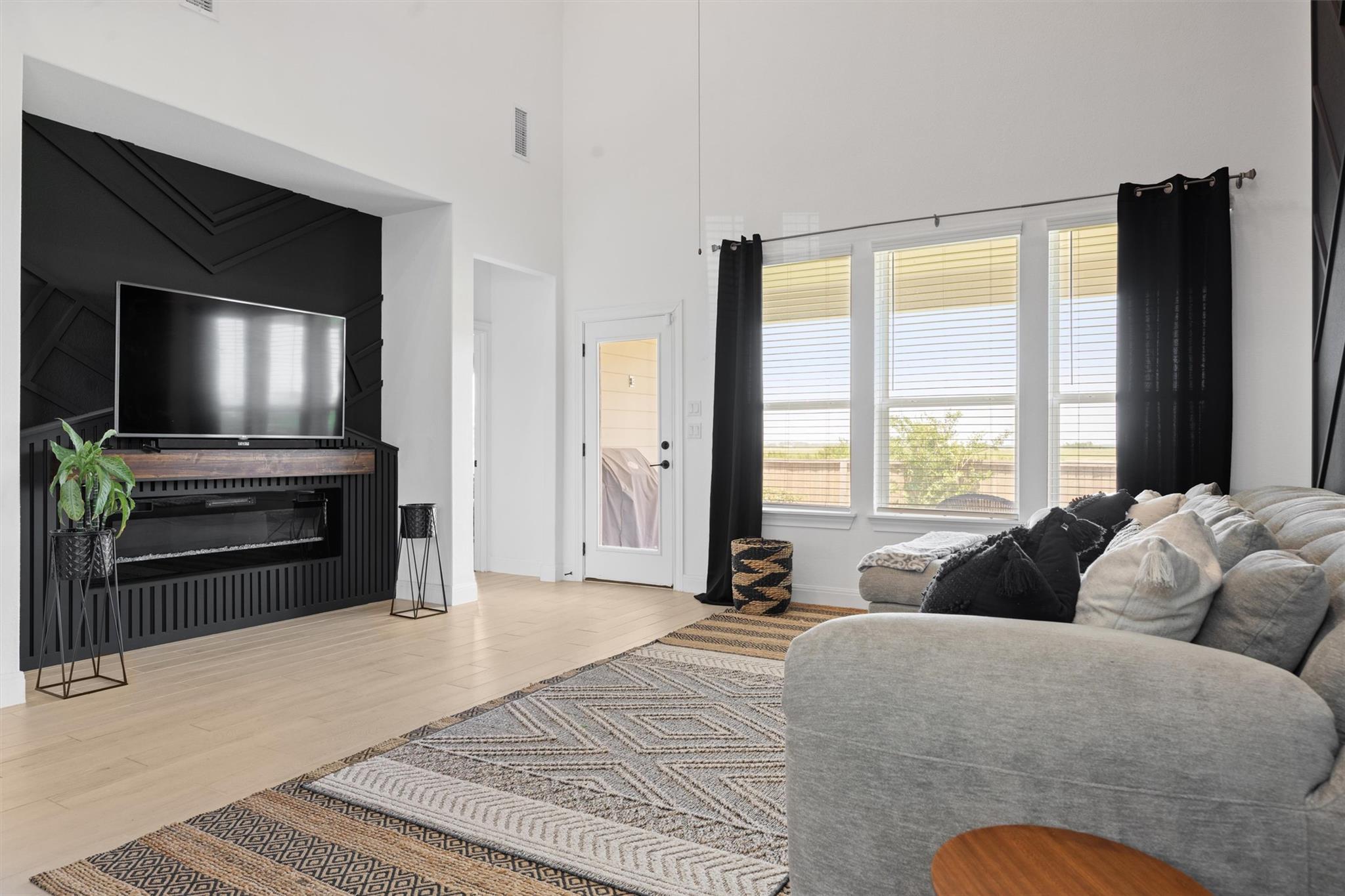 Residential Lease in Leander 5