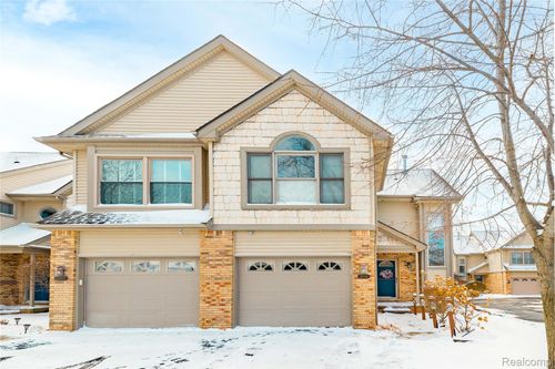 27824 Reo Rd, Grosse Ile, MI, 48138-2080 | Card Image