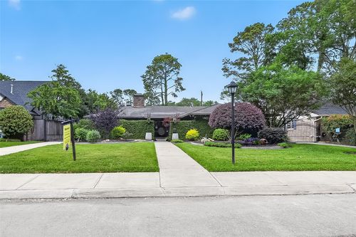 10034 Meadow Lake Ln, Houston, TX, 77042-2916 | Card Image