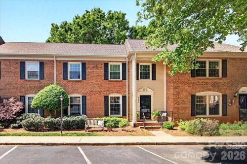 6826 Constitution Ln, Charlotte, NC, 28210-4218 | Card Image
