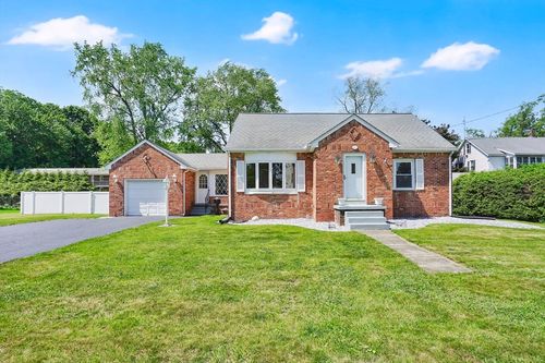 12 Lexington St, Agawam, MA, 01001-1416 | Card Image