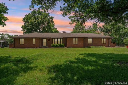 26966 Willow Dr, Paola, KS, 66071-4111 | Card Image