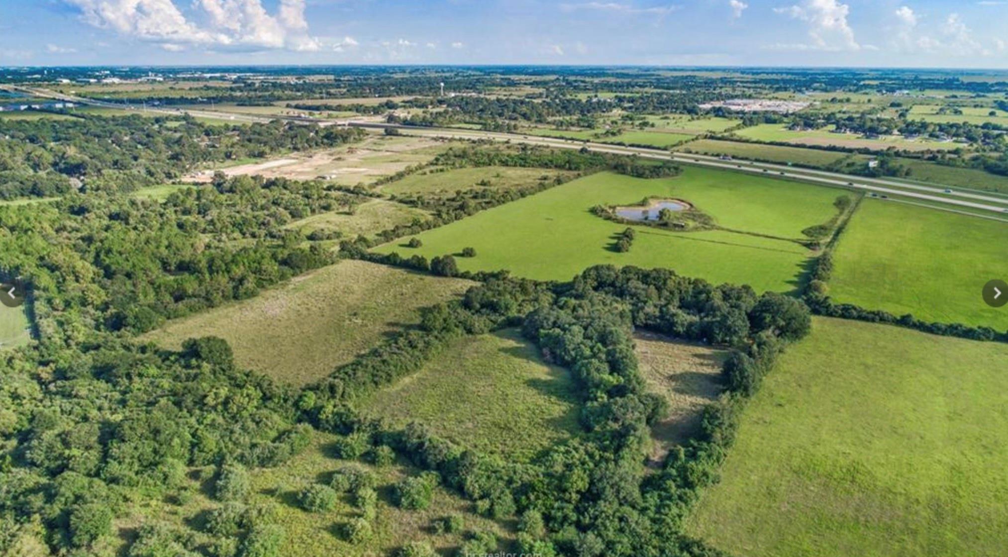 Farm in Prairie View 5