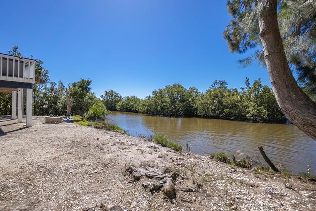 16490 Sw Indiana Ave, House other with 4 bedrooms, 4 bathrooms and null parking in CEDAR KEY FL | Image 63