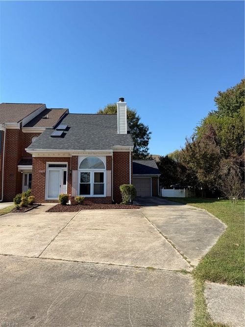 3826 Whitechapel Arch, Chesapeake, VA, 23321-4022 | Card Image