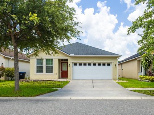 7557 Azalea Cove Cir, ORLANDO, FL, 32807-6226 | Card Image