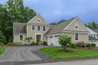 32 Tryon Farm Road, House other with 4 bedrooms, 3 bathrooms and null parking in Glastonbury CT | Image 3