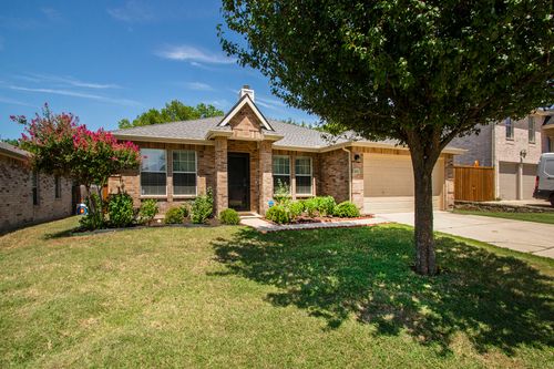 517 Longshore Dr, Little Elm, TX, 75068-5418 | Card Image