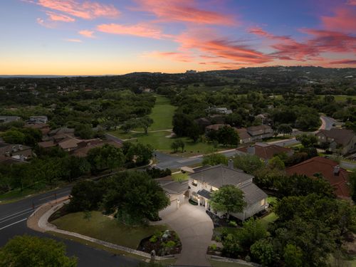 19 Swiftwater Trl, The Hills, TX, 78738-1417 | Card Image