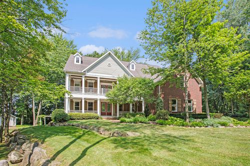 290 Shelby Ct, Saline, MI, 48176-8012 | Card Image