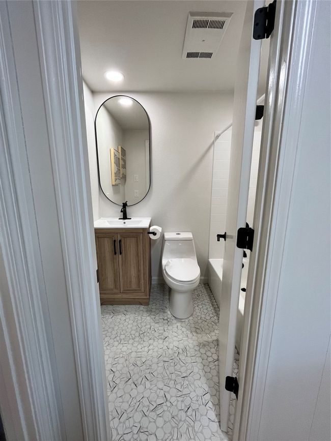 Glass tile flooring. | Image 8
