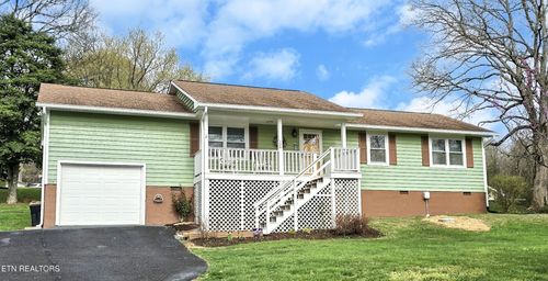 126 Kimberlin Heights Rd, Kimberlin Heights, TN, 37920-9218 | Card Image