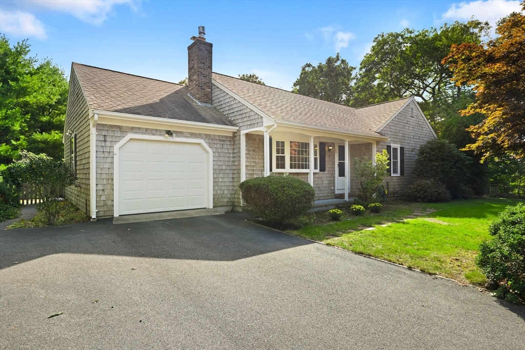 Derrick Rd, Brewster, MA 02631