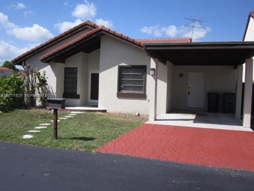 8853 Sw 112th Pl, Miami, FL, 33176-1161 | Card Image