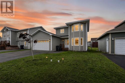 46 Finlaystone Dr, Mount Pearl, NL, A1N0E3 | Card Image