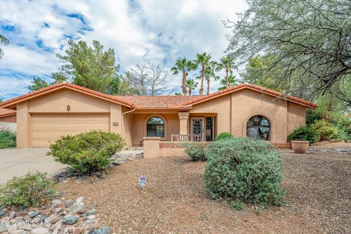 5747 N Via Umbrosa, Tucson, AZ, 85750-1381 | Card Image