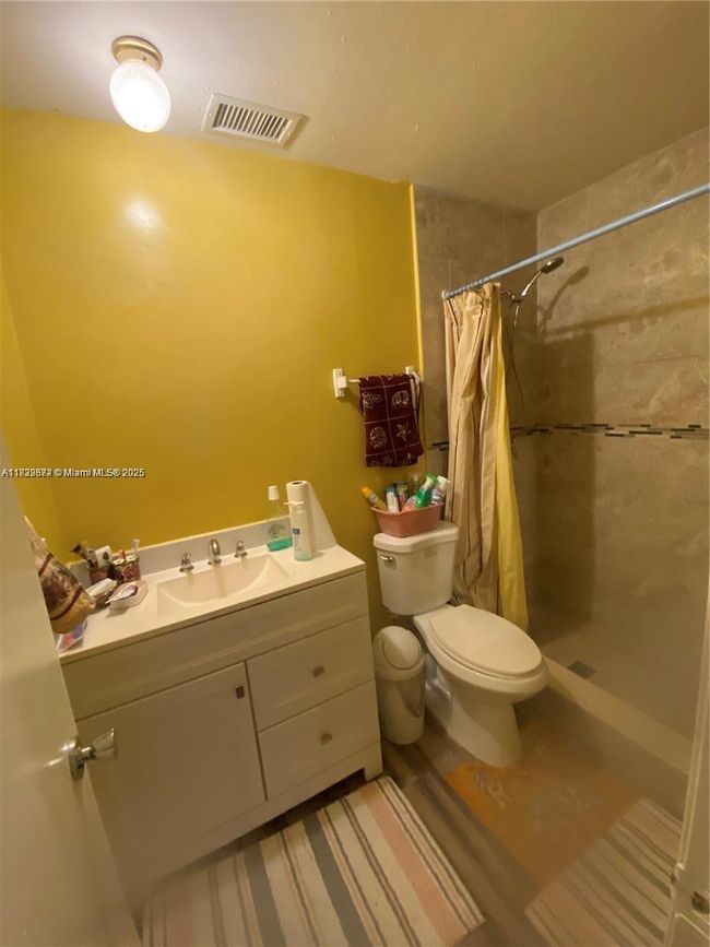 3019 Nw 203 Rd Ln, Home with 3 bedrooms, 1 bathrooms and null parking in Miami Gardens FL | Image 10