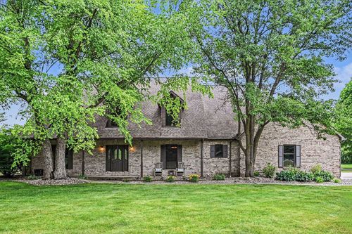 55020 Colonial Ridge Drive, Bristol, IN, 46507-8901 | Card Image