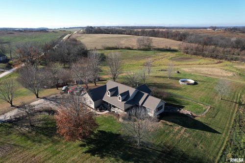 24080 287th Ave, Barry, IL, 62312-2128 | Card Image