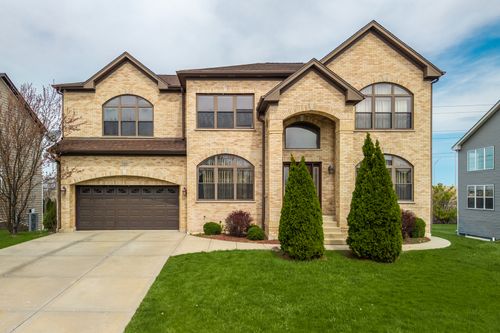5180 Shotkoski Dr, Hoffman Estates, IL, 60192-4144 | Card Image