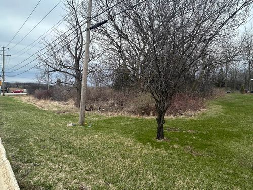 31101 N Fairfield Rd, Grayslake, IL, 60030 | Card Image