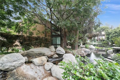 80-10642 Shoreline Dr, Norwalk, CA, 90650-3409 | Card Image