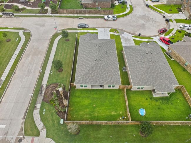 3111 Freiberger Ln, House other with 3 bedrooms, 2 bathrooms and 2 parking in Alvin TX | Image 5