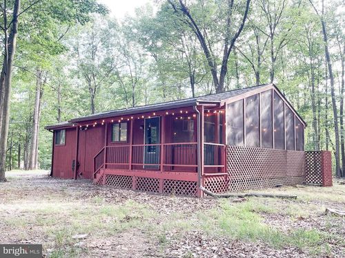 156 Oneida Trl, HEDGESVILLE, WV, 25427-5248 | Card Image