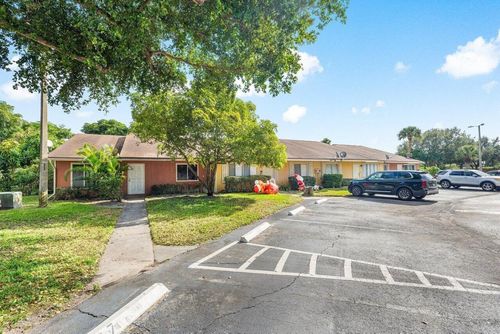 a-4627 Orleans Ct, West Palm Beach, FL, 33415-8802 | Card Image