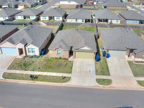 4109 Montage Blvd, Mustang, OK, 73064-1088 | Card Image