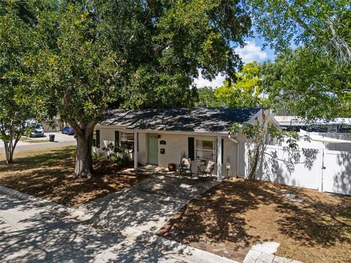 6737 Laurel St N, ST PETERSBURG, FL, 33702-6821 | Card Image