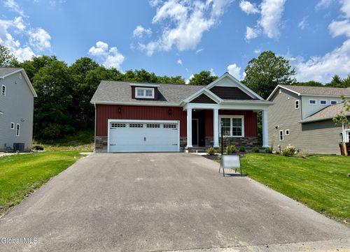 16 Quail Run, Voorheesville, NY, 12186-4000 | Card Image