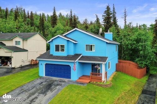 19045 Danny Dr, Eagle River, AK, 99577-8838 | Card Image