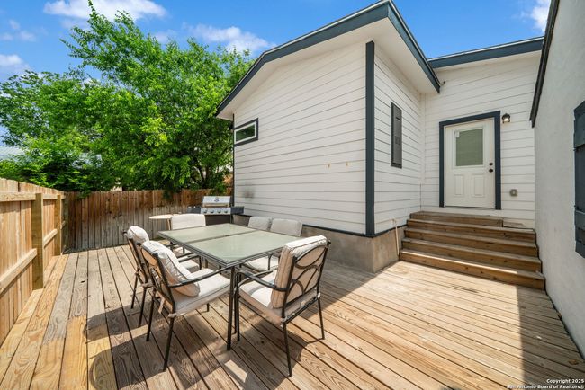247 Princeton Ave, House other with 3 bedrooms, 3 bathrooms and null parking in San Antonio TX | Image 26