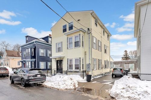 50 Warner St, Gloucester, MA, 01930-2866 | Card Image