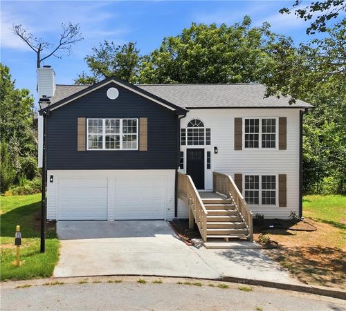 2704 Field Spring Dr, Lithonia, GA, 30058-3848 | Card Image