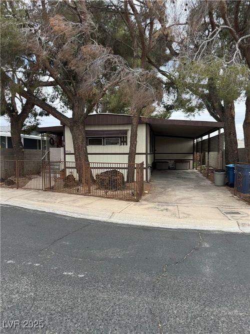 3310 Jewel Cave Dr, Las Vegas, NV, 89122-4011 | Card Image