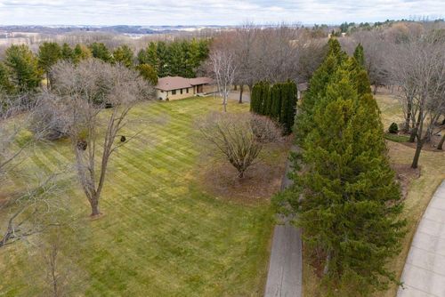 4206 Rose Ct, Middleton, WI, 53562-4340 | Card Image
