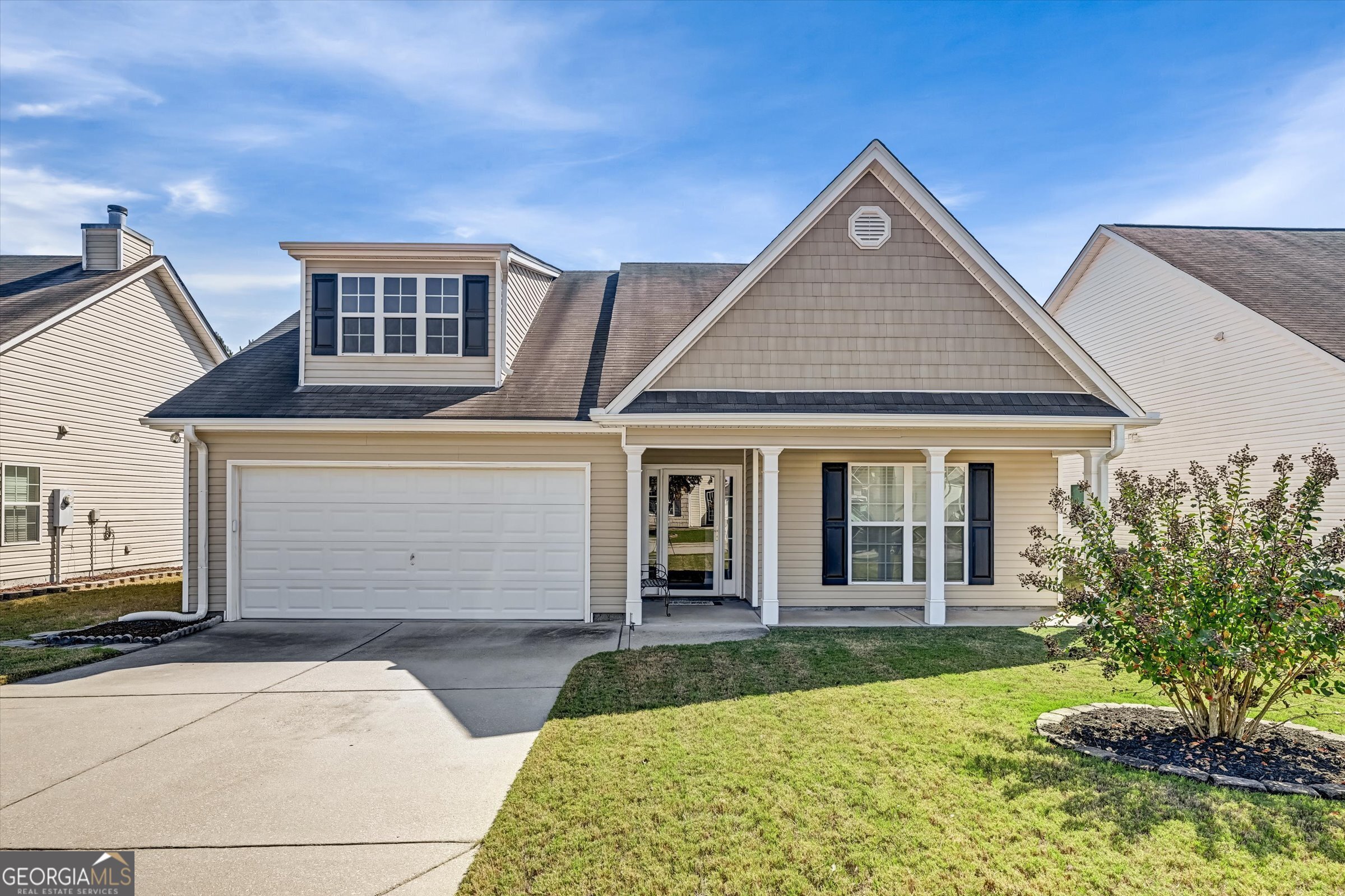 Hill Top Cir, Grantville, GA 30220