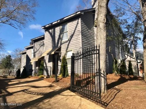 apt-d-3309 N State St, Jackson, MS, 39216-3144 | Card Image