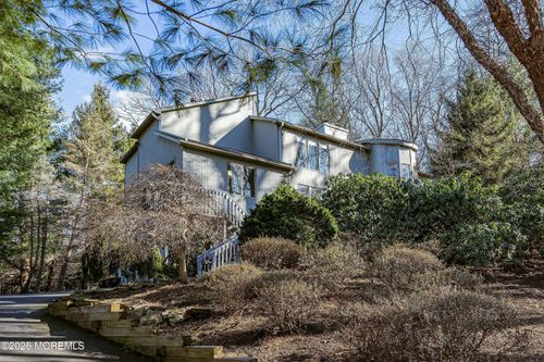 7 Jayhawk Way, Holmdel, NJ, 07733-1243 | Card Image