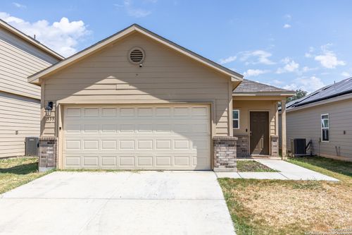 535 Pleasanton Way, San Antonio, TX, 78221-3855 | Card Image
