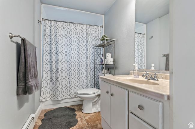 Full Bath | Image 13